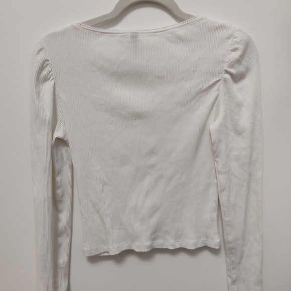 H&M Puff Shoulder Tee - Picture 5 of 5